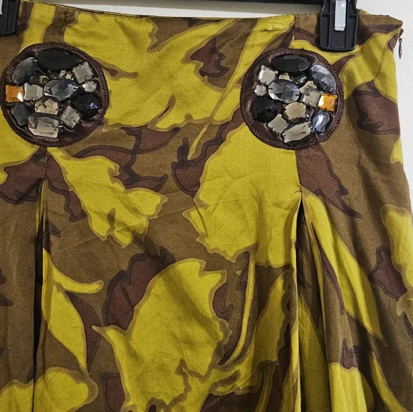 MNG Patterned Skirt - Picture 2 of 5